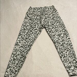 Stylish Green and White Women's leggings